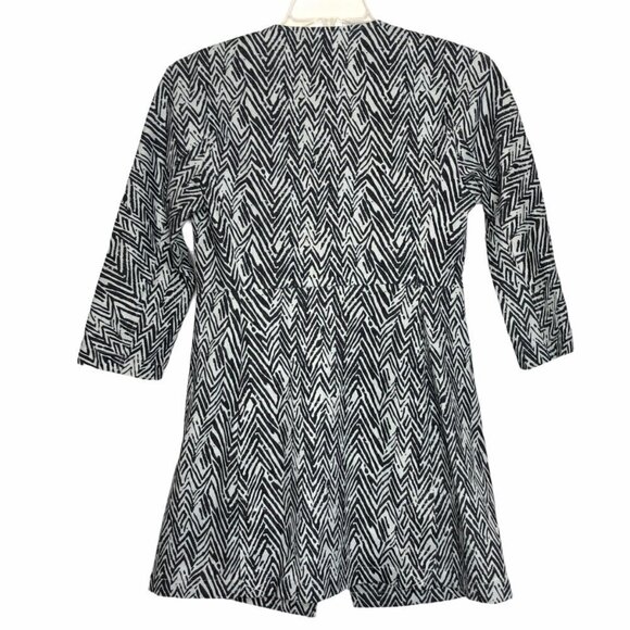 NEW CAbi Style #3034 zig zag ponte knit jacket charcoal gray & white - Size XS - Picture 3 of 7